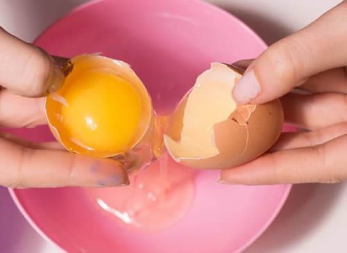 【圖】雞蛋如何防止脱髮 促進頭髮生長