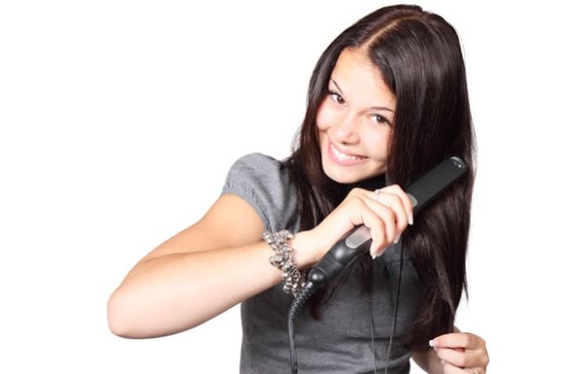 【圖】蓖麻油是增厚和再生頭髮、睫毛和眉毛的好東西