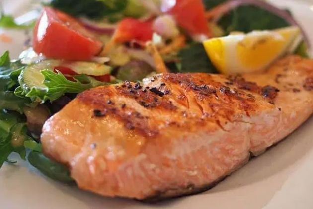 【圖】為老年人提供富含鐵的食物