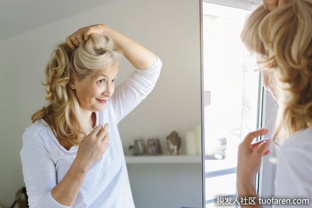 【圖】更年期脱髮：更年期脱髮的常見問題