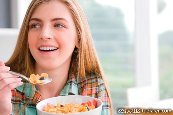 【圖】十幾歲的女孩每天攝入多少蛋白質？