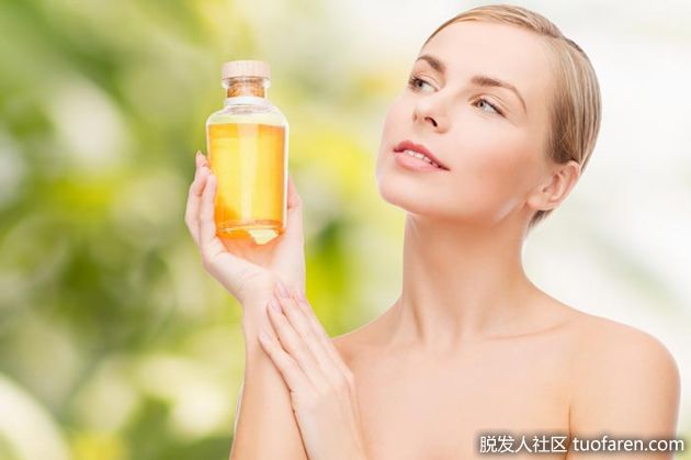 【圖】蓖麻油對皮膚的所有好處