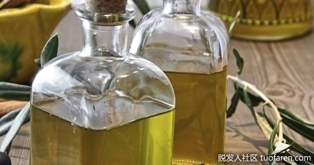 【圖】促進頭髮再生的蓖麻油和橄欖油