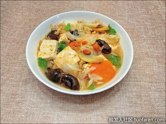 【圖】藥膳：麻油藥膳豆腐