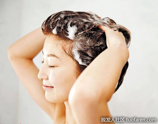 【圖】洗髮水沒挑對 頭髮越洗越油