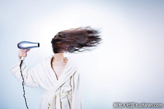 【圖】哪種梳子最傷頭髮？洗髮水越洗越油？五個關於頭髮的誤區