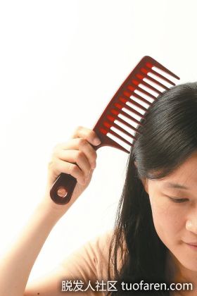 【圖】高中女生愛喝含糖飲 才11歲竟大量掉髮