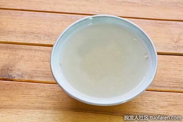 【圖】3種“天然洗髮水” 改善掉髮、白髮