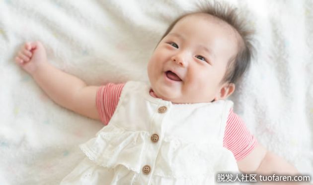 【圖】寶寶掉頭髮是怎麼回事 先要了解寶寶掉髮的原因