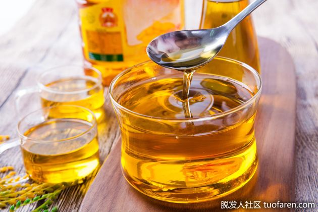 【圖】五種天然植物油滋潤你的頭髮