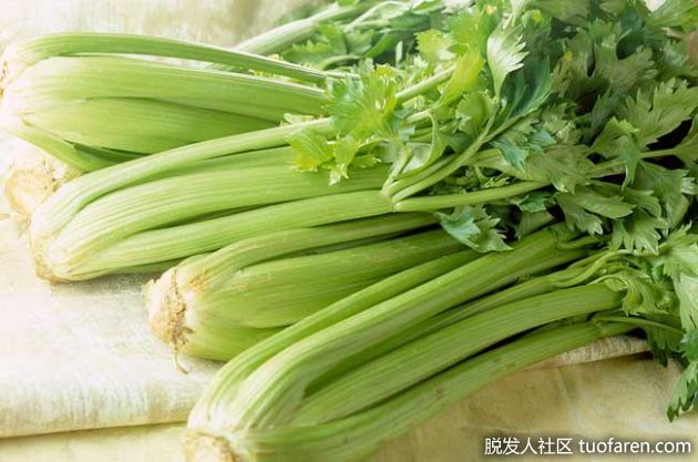 【圖】從預防脱髮到緩解糖尿病，吃芹菜就行!