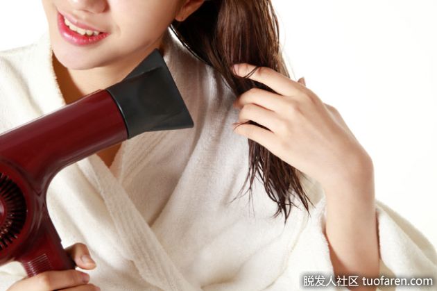 【圖】為了防止脱髮，你需要像這樣吹乾頭髮