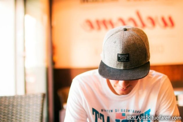 【圖】都説經常戴帽子掉頭髮...這是真的嗎？