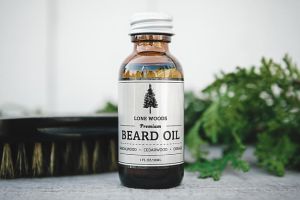 什麼是鬍鬚油？