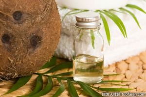 椰子油對皮膚的好處