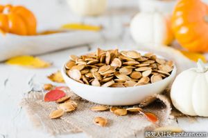 阻止DHT食物：南瓜籽