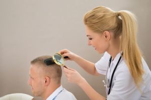 頭皮屑的原因及治療方法