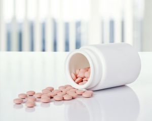 【組圖】引起皮膚過敏的維生素