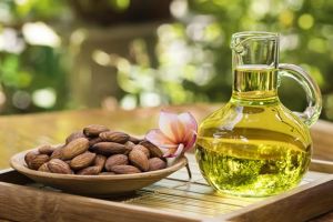 杏仁油對頭髮的功效及用途