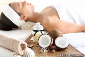 椰子油對頭髮的好處及使用