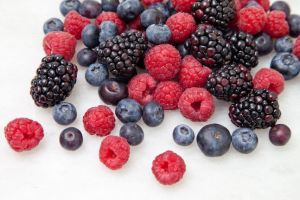 藍莓和黑莓有什麼好處?