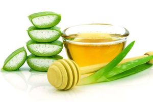 蘆薈汁和維生素