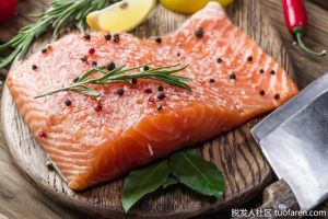 頭髮生長吃什麼食物——富含脂肪的魚類