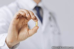 魚油對男性的好處：男性應該服用的16個理由