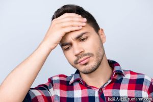 是什麼導致我的頭頂頭痛？