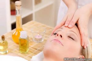 杏仁油可美白肌膚：膚色均勻的天然方法