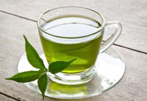 綠茶治療前額脱髮步驟