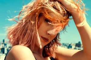 由於染髮導致頭皮乾燥發癢