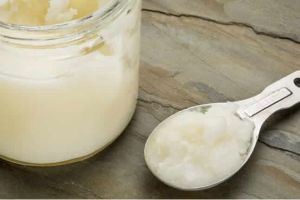 椰子油會促進頭髮生長嗎?