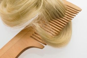 促進頭髮健康生長的10個小貼士