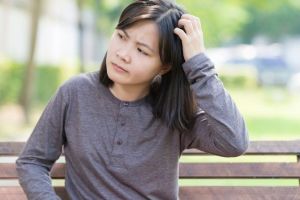 哪些洗髮水治療成人脂溢性皮炎