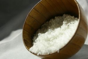 鹽水洗頭有哪些好處