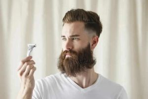 生物素會促進鬍鬚生長嗎?