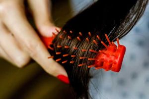 頭皮屑會導致脱髮嗎?