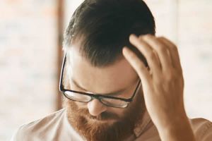 如何治療嚴重的頭皮瘙癢？