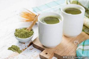 如何使用綠茶替代洗髮水清潔頭髮