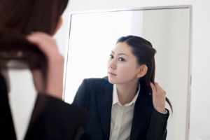 維生素缺乏與皮膚色素沉着