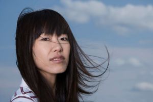 使頭髮變黑的草本植物