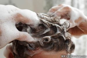 如何選擇DHT洗髮水