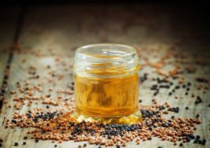 芥末油對頭髮的好處和使用方法