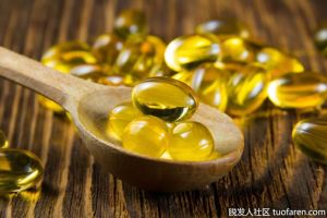 什麼是魚油：如何選擇最佳的魚油補充劑