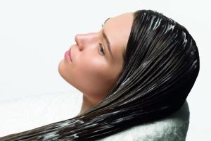 DIY髮膜，防止頭髮乾枯