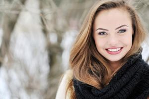 有用和最佳的冬季頭髮護理技巧