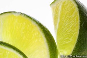 如何製作立頓柑橘綠茶？