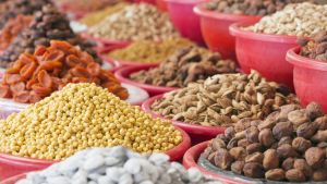 我們每天應該攝入多少克纖維呢？