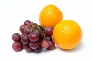 橘子和葡萄，哪個對你更好?